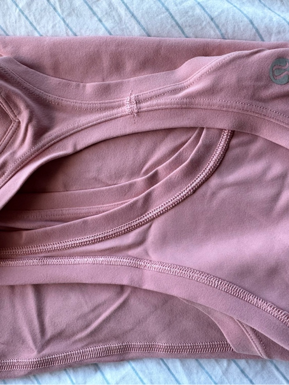 Lululemon Cool Racerback Tank Top Pink Puff Size:4 ✨only worn once ✨ - Picture 4 of 4